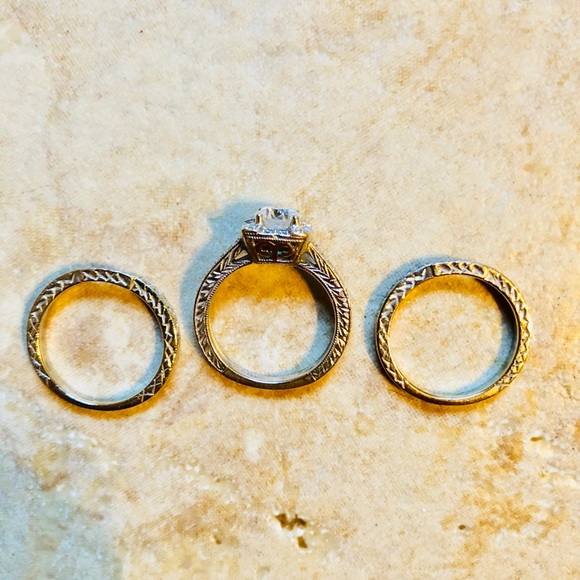 FLASH SALE! Multi diamonds rings. - Picture 2 of 6